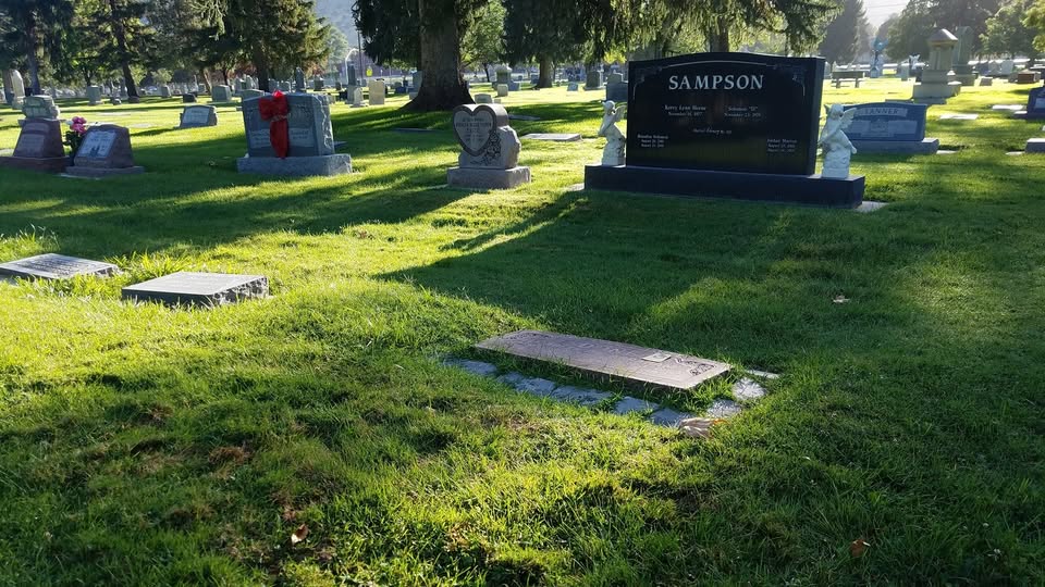 Final Resting Spot of Abraham and Elizabeth Done